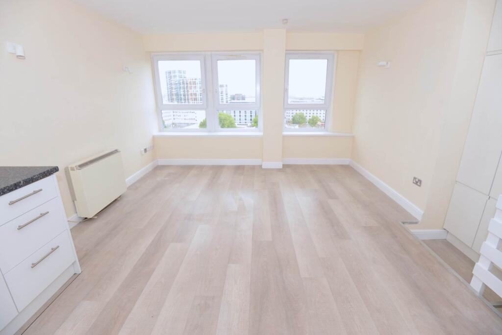 Apartment in London, Royal Borough of Greenwich - View 4