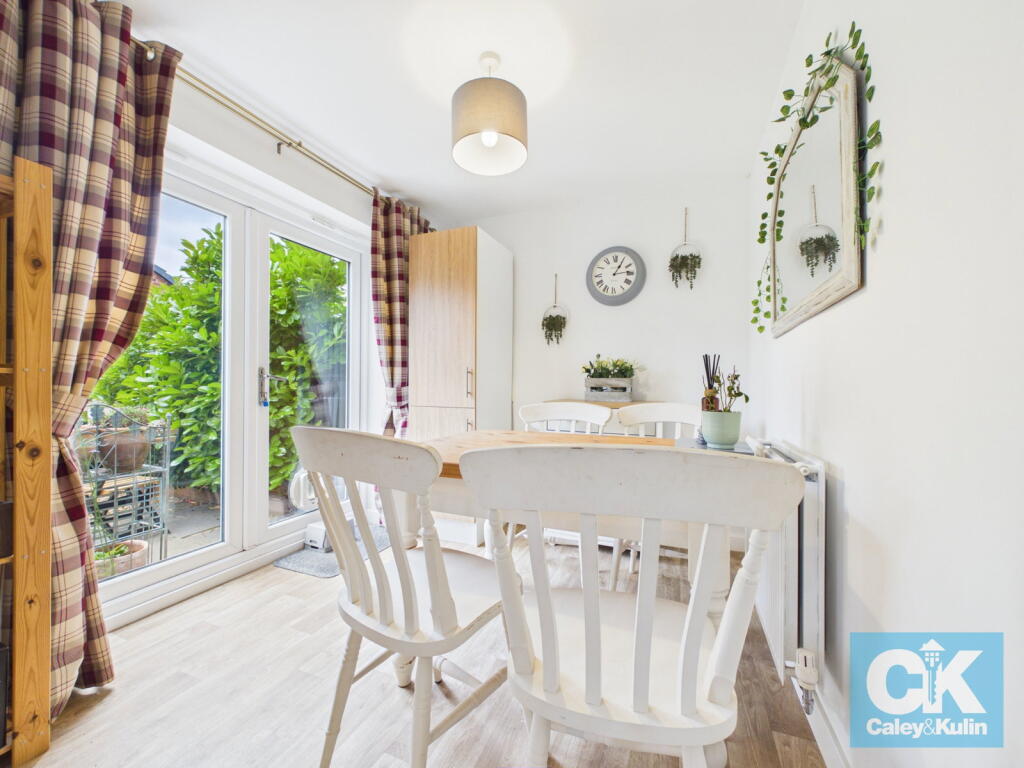 House in South Staffordshire, Penkridge - More