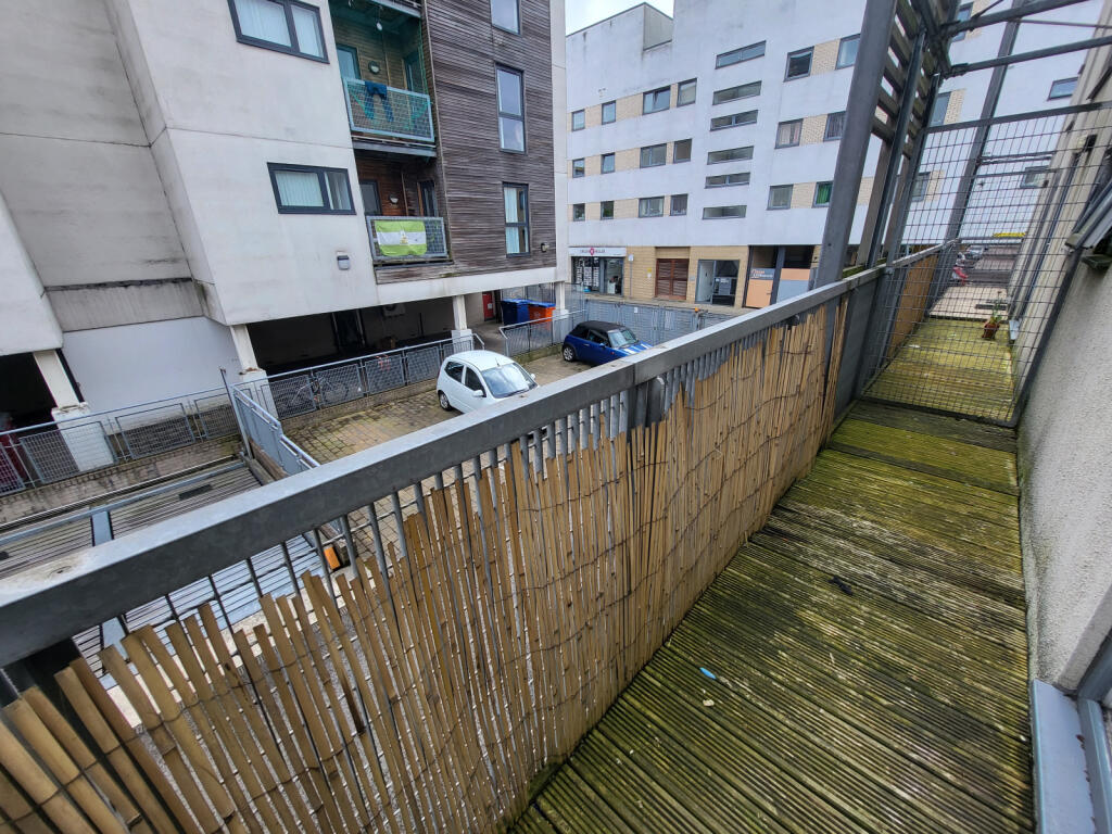 3 bedroom town house for rent