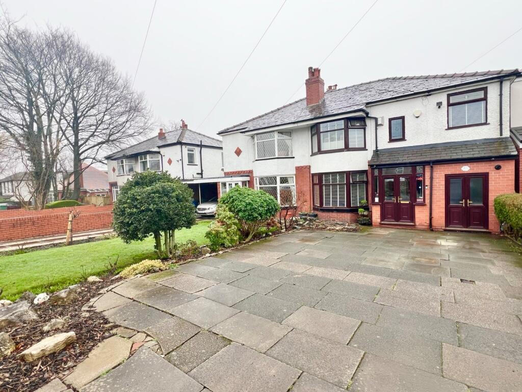 Main image of property: Bolton Road, Bury, Greater Manchester, BL8