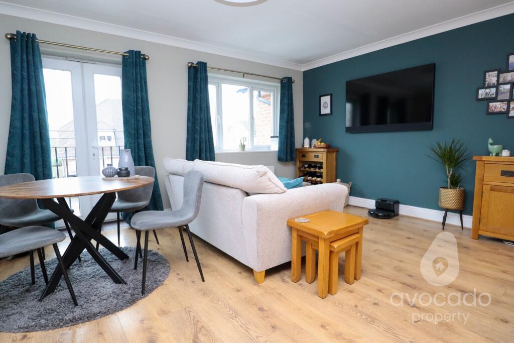 Sherrard Way, Mytchett, Camberley, Surrey, GU16 6AU photo 3