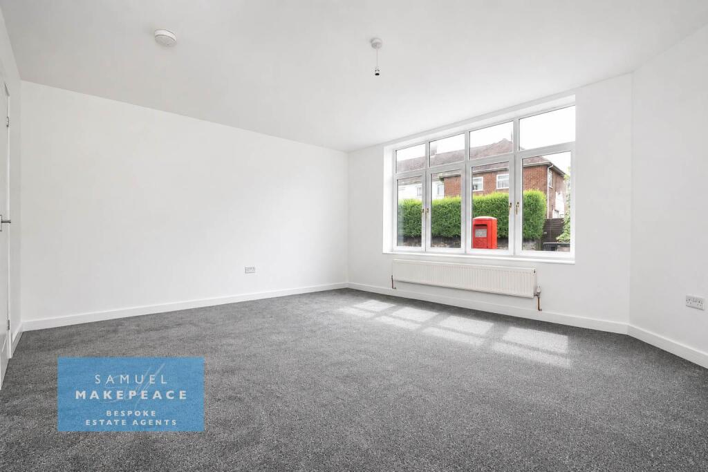 Apartment in Stoke-on-Trent - More