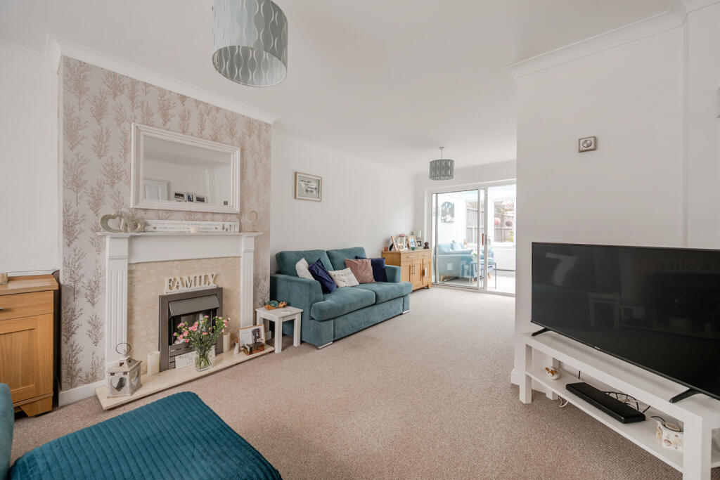House in Kingston upon Thames - View 2