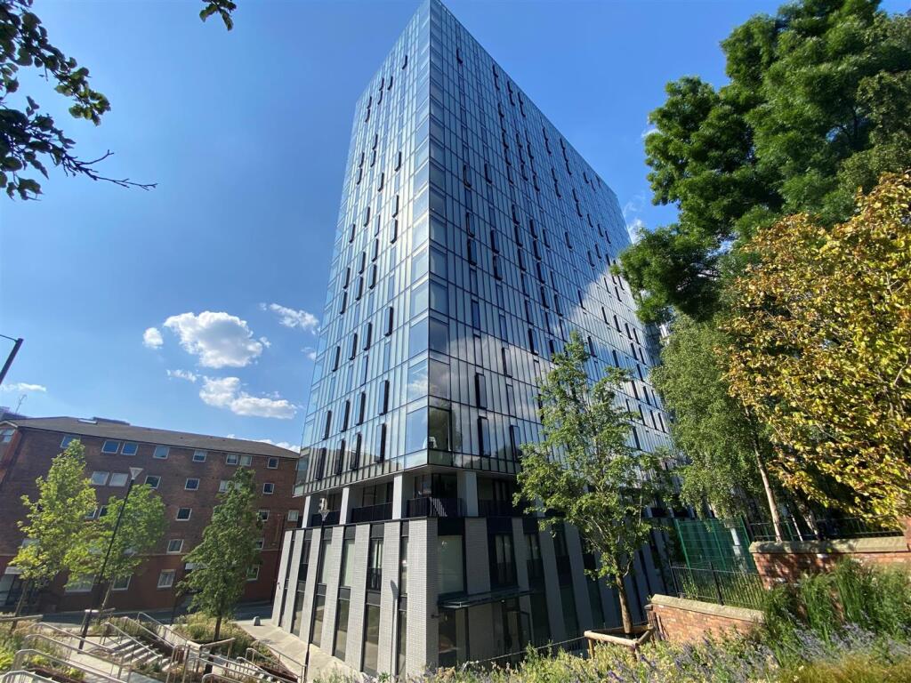 Apartment in Manchester - View 2