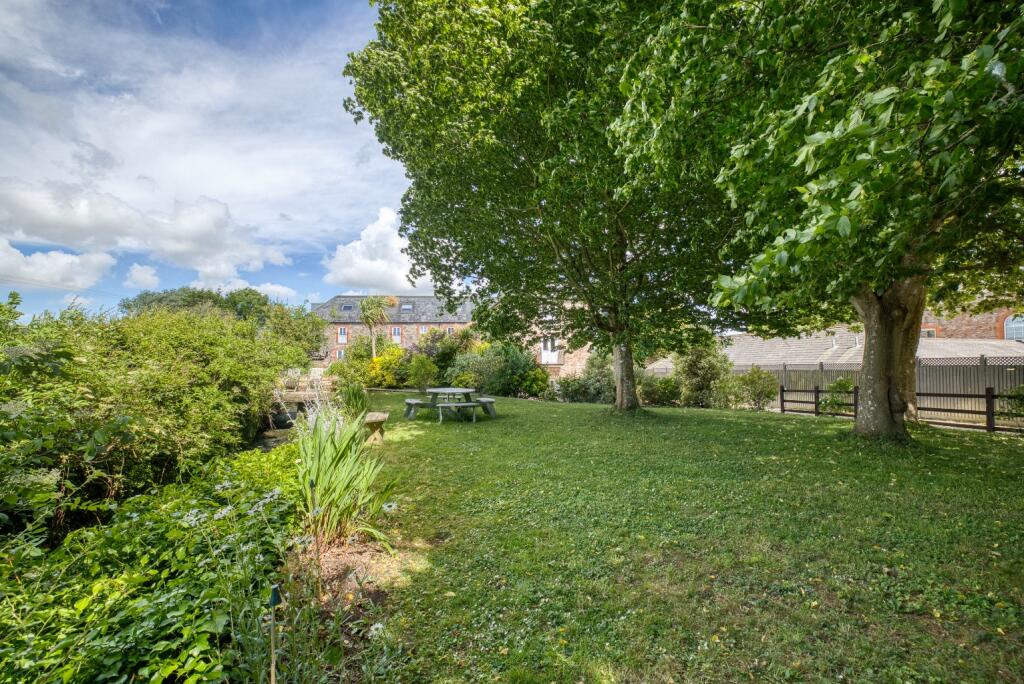 Additional image 26 of Wells