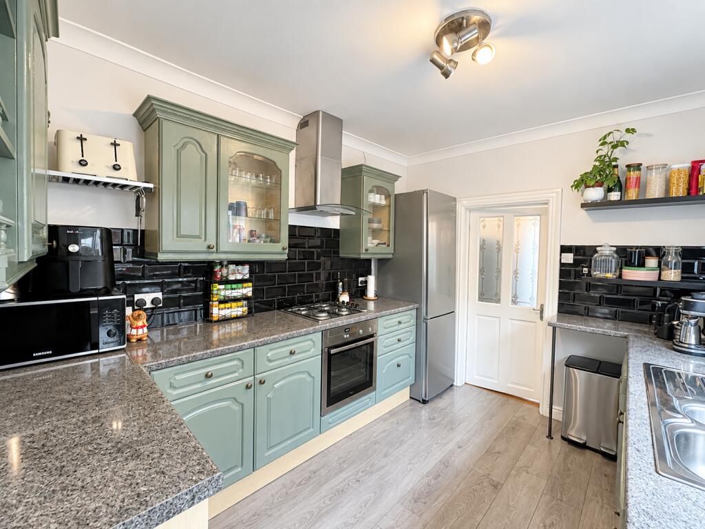 House in Markham, Argoed - View 5