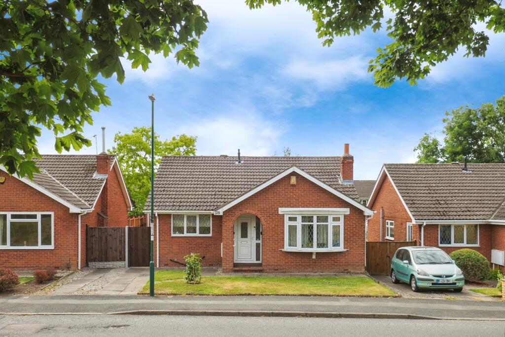 Main image of property: Grangewood Road, Wollaton, Nottinghamshire, NG8