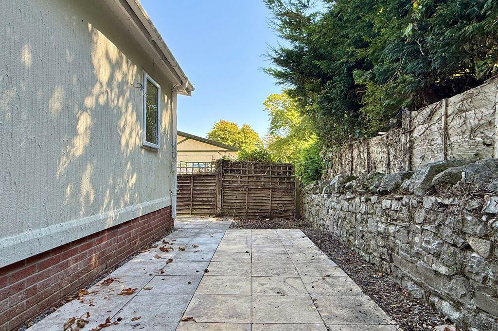House in Bristol - More