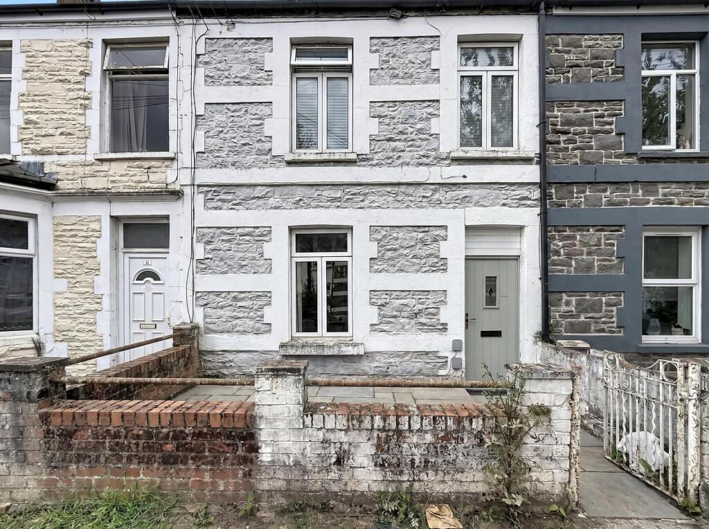 Main image of property: Bedford Street, Cardiff, CF24
