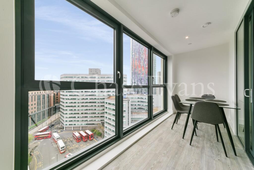 Apartment in Croydon - View 5