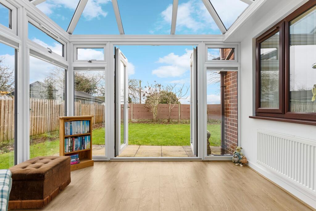 Priory Way, Snaith, Goole, Yorkshire, DN14 photo 3