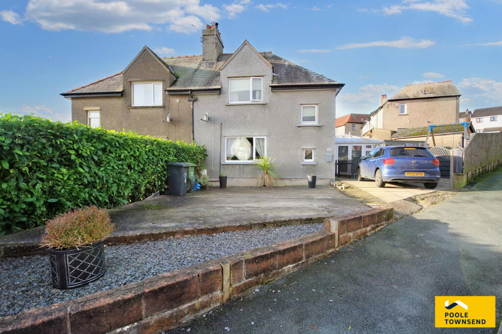 3-bed semi-detached on Arras Avenue, Flookburgh, Grange-over-Sands, Cumbria, LA11 7LG, £195,000