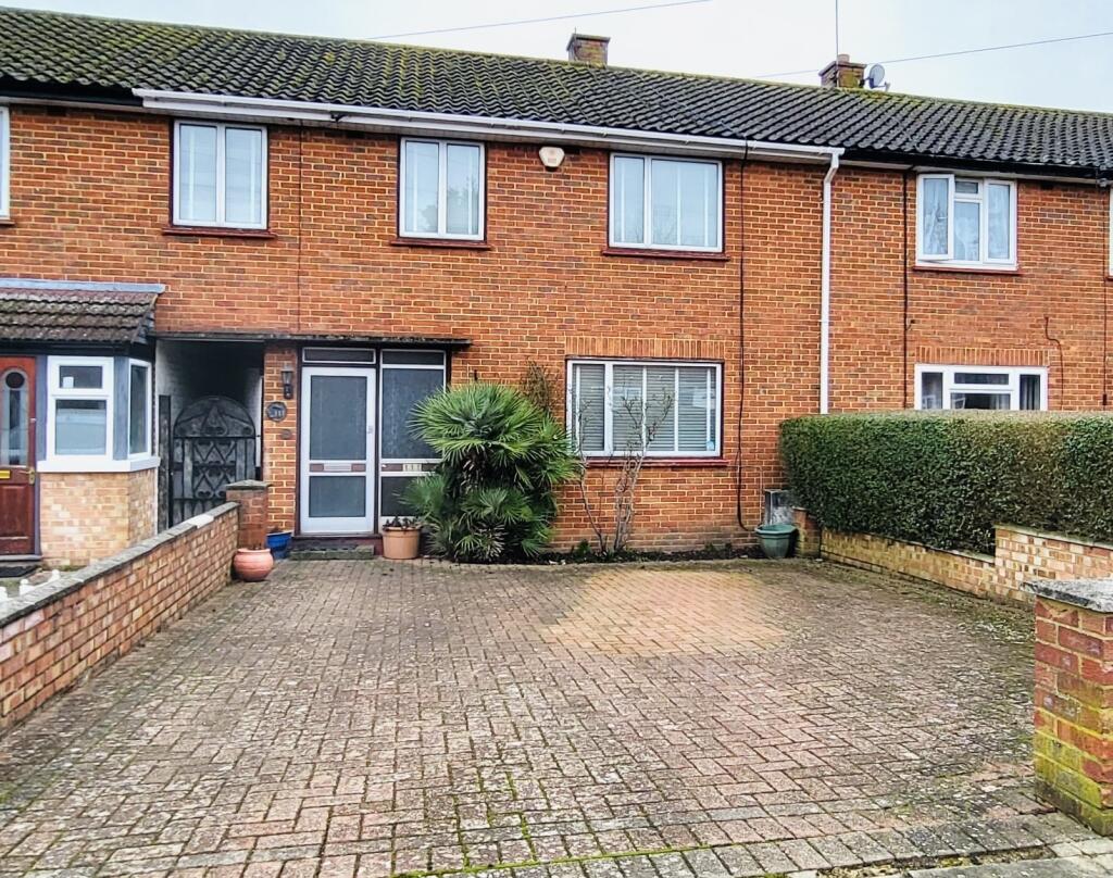 Main image of property: Meadfield, Edgware HA8