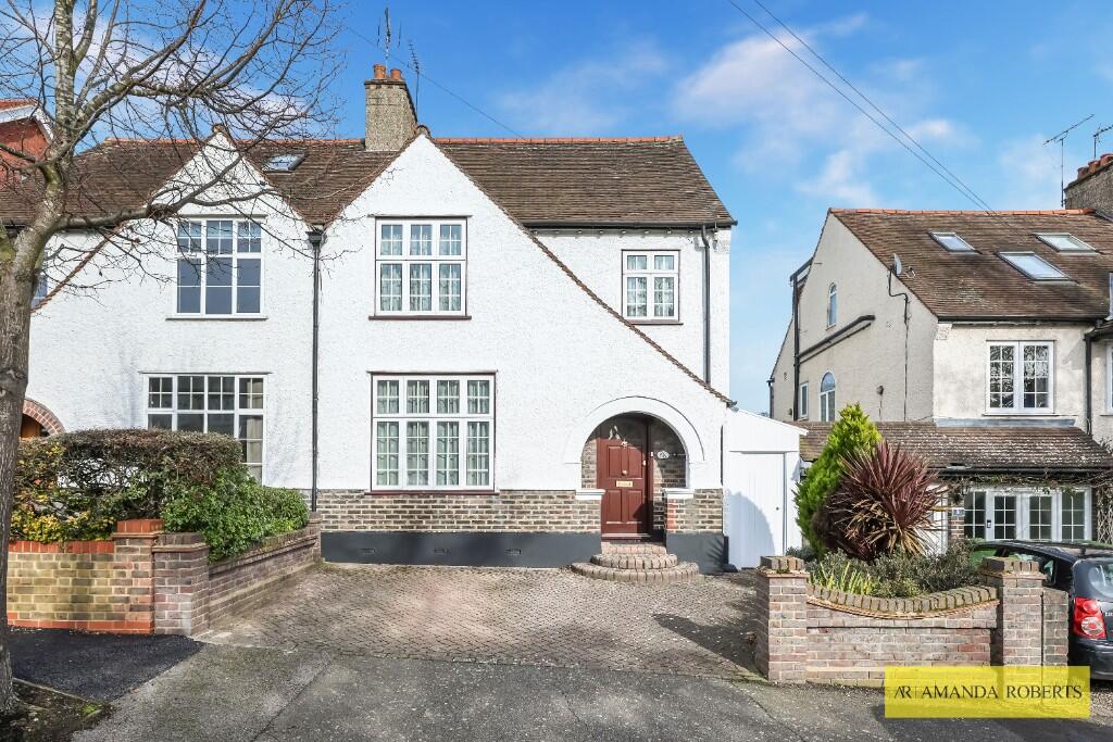 Main image of property: Connaught Avenue, London, E4