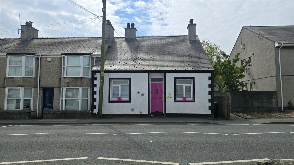 Main image of property: London Road, Valley, Holyhead, Isle of Anglesey, LL65