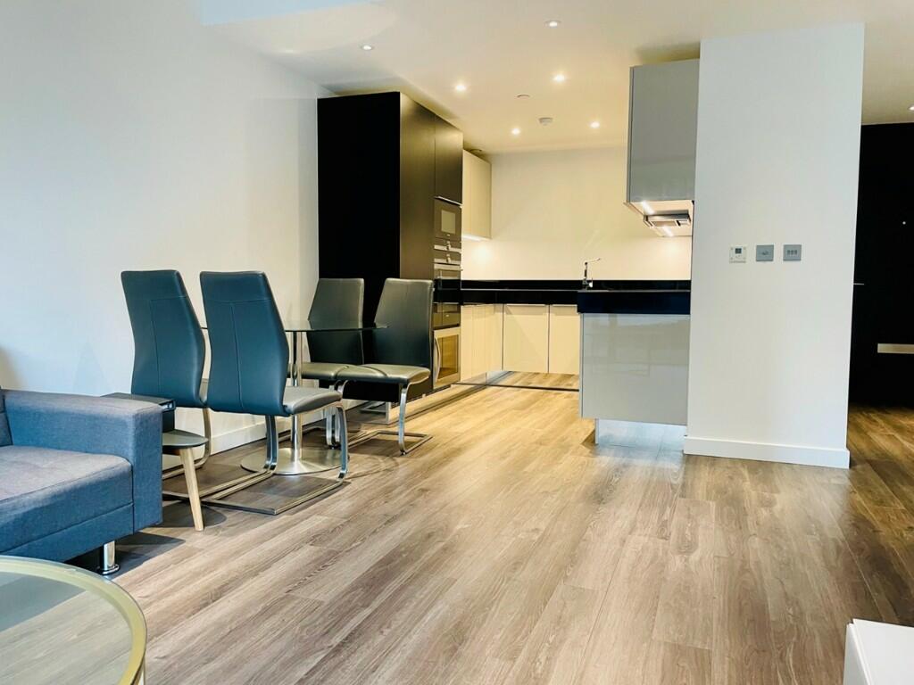 4 Canter Way, London, E1
