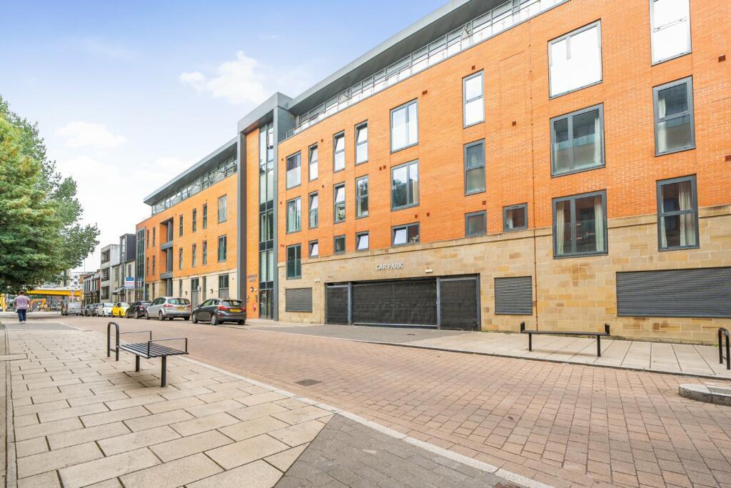 Main image of property: Apartment 28, Mabgate House, 53 Mabgate, Leeds, West Yorkshire LS9 7DY