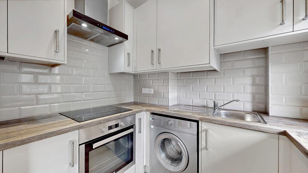 Main image of property: Ripon Drive, Kelvindale, West End, Glasgow, G12 0DY