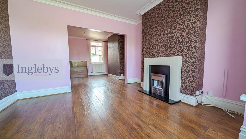 House in Stockton-on-Tees - More