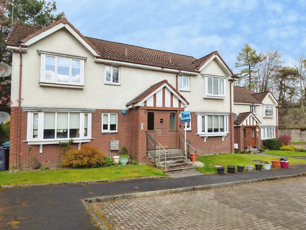 2-bed flat on Woodvale Avenue, Airdrie, ML6, £100,000