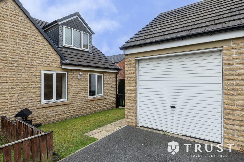 Main image of property: Brooke Close, Bradford Road, Birstall, WF17