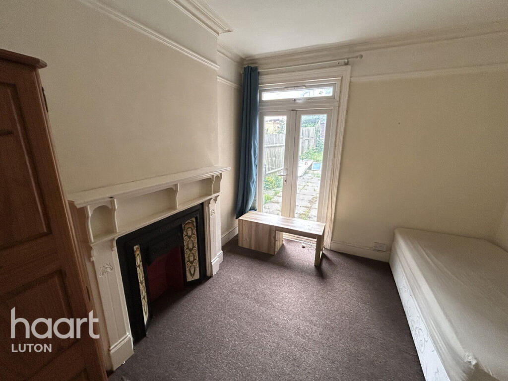 Main image of property: Avondale Road, LUTON