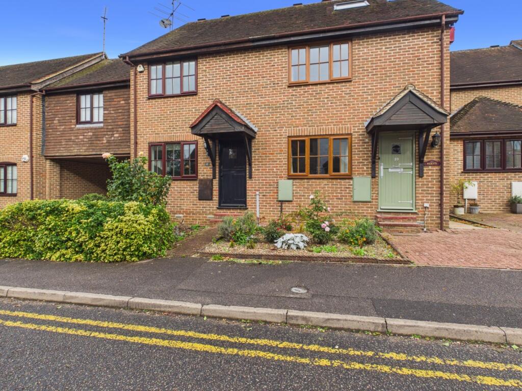 Main image of property: Old Town Close, Beaconsfield, Buckinghamshire, HP9