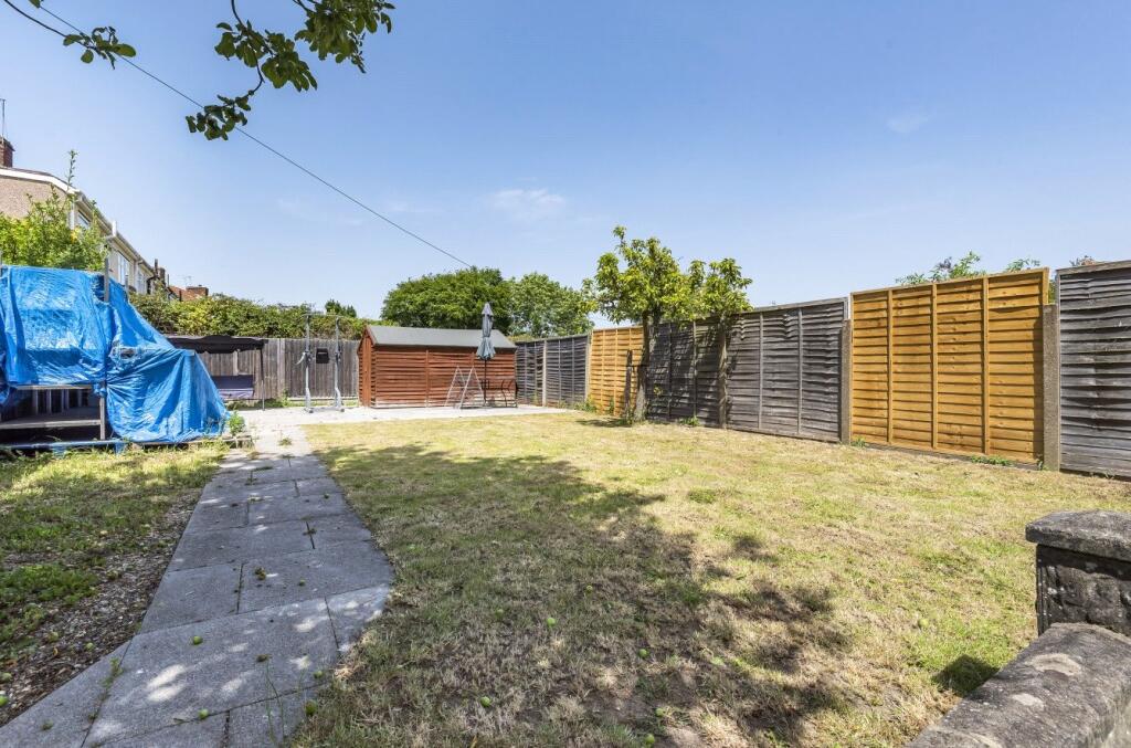 Ashmore Grove, Welling photo 4