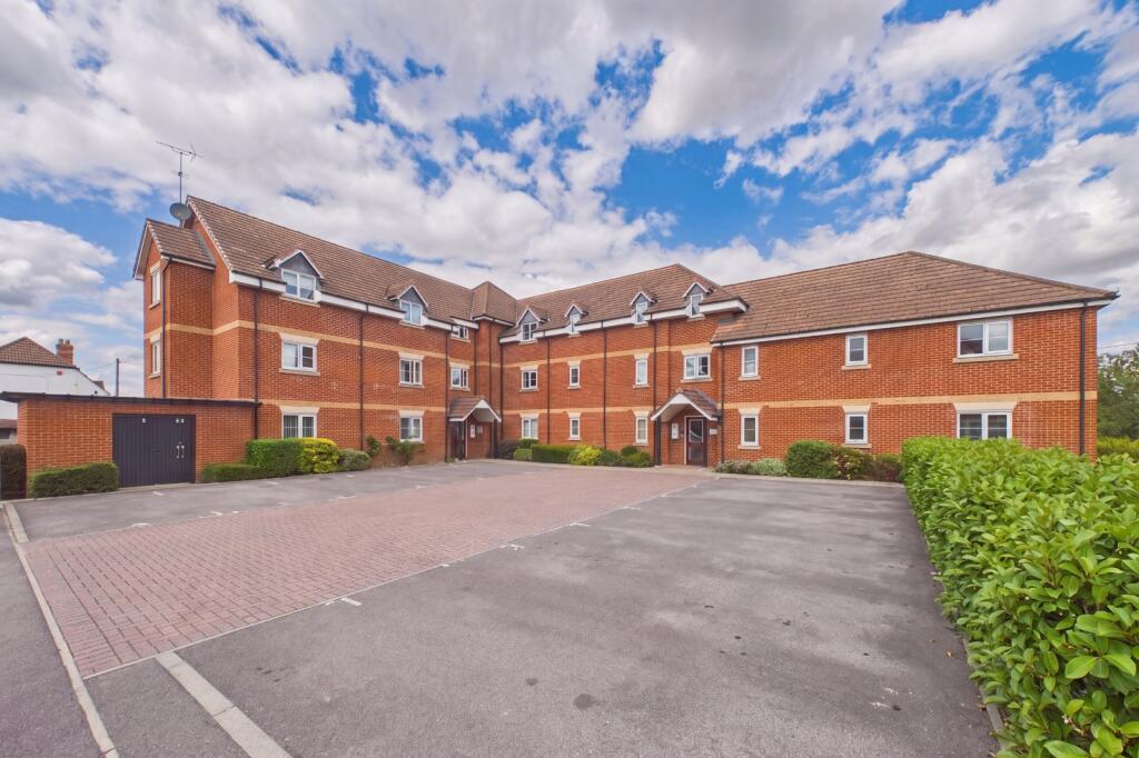 Main image of property: Calver Close, Winnersh, Wokingham, Berkshire, RG41