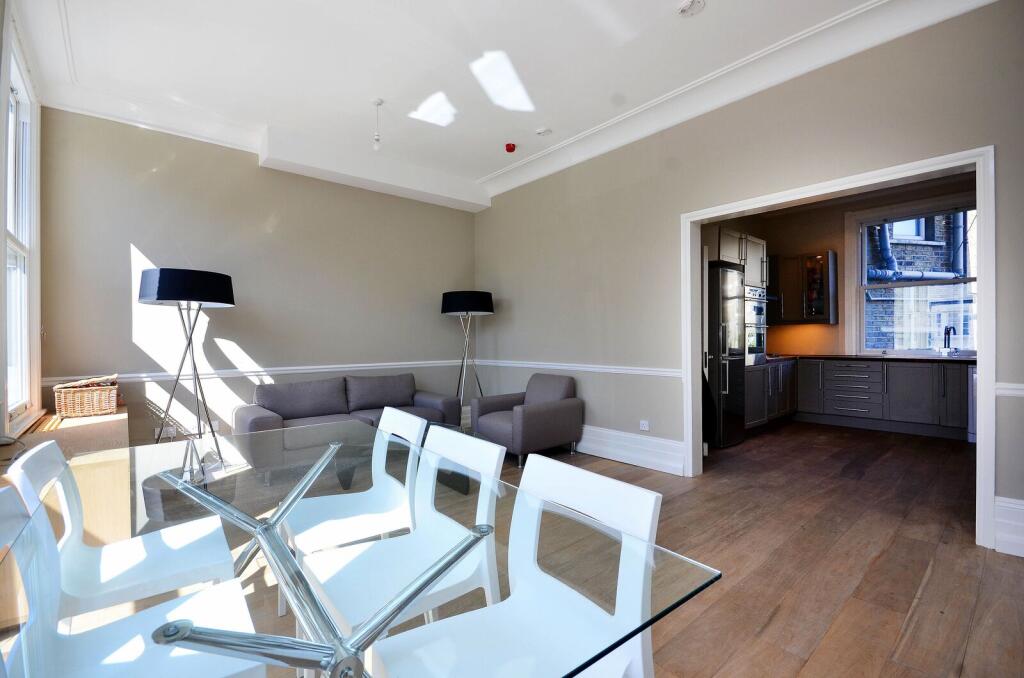 3 bedroom maisonette for rent