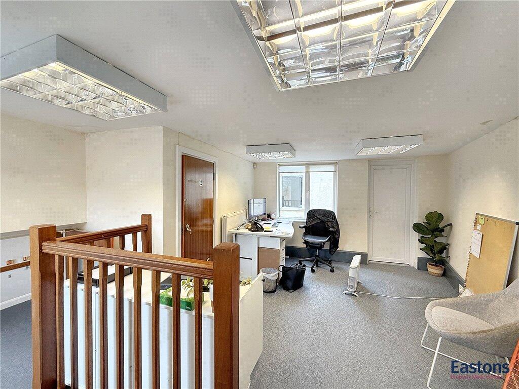Suite 0.4