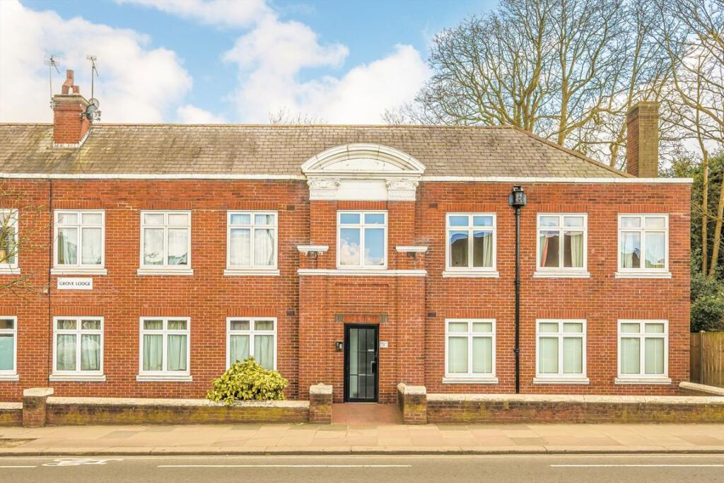 Main image of property: Cross Deep, Twickenham