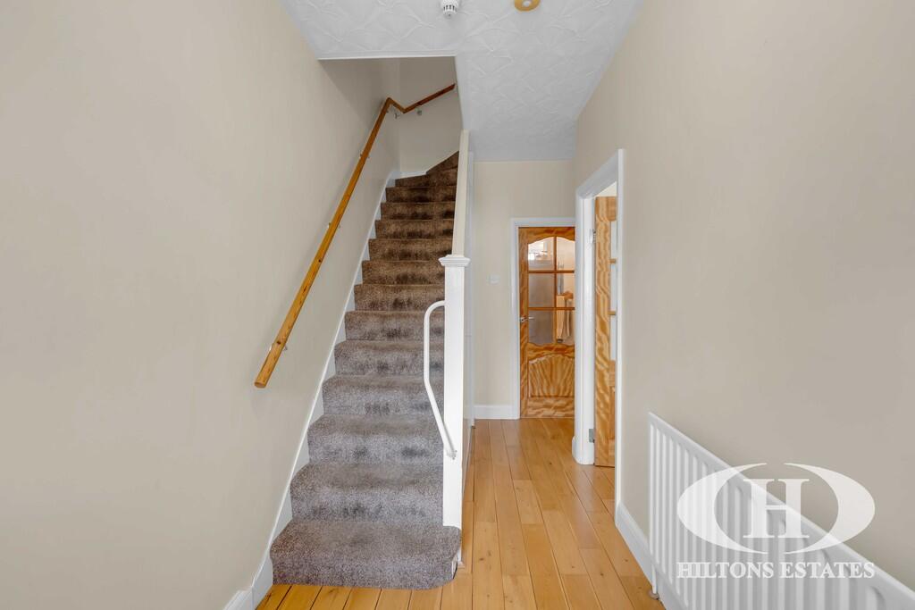 House in Southall - View 5