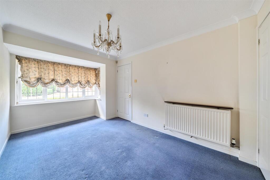 House in Harrow - View 4