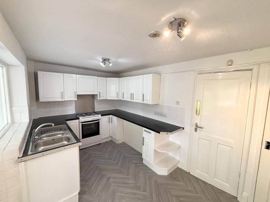 House in Rochdale, Greater Manchester - View 5