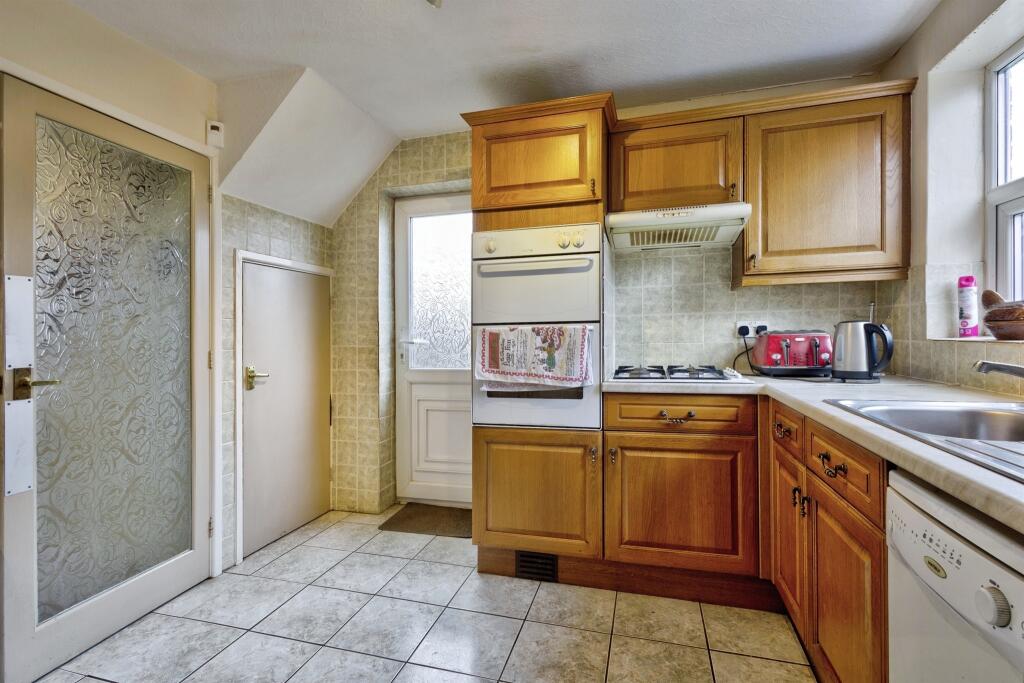 House in Northampton, Kingsthorpe - View 5