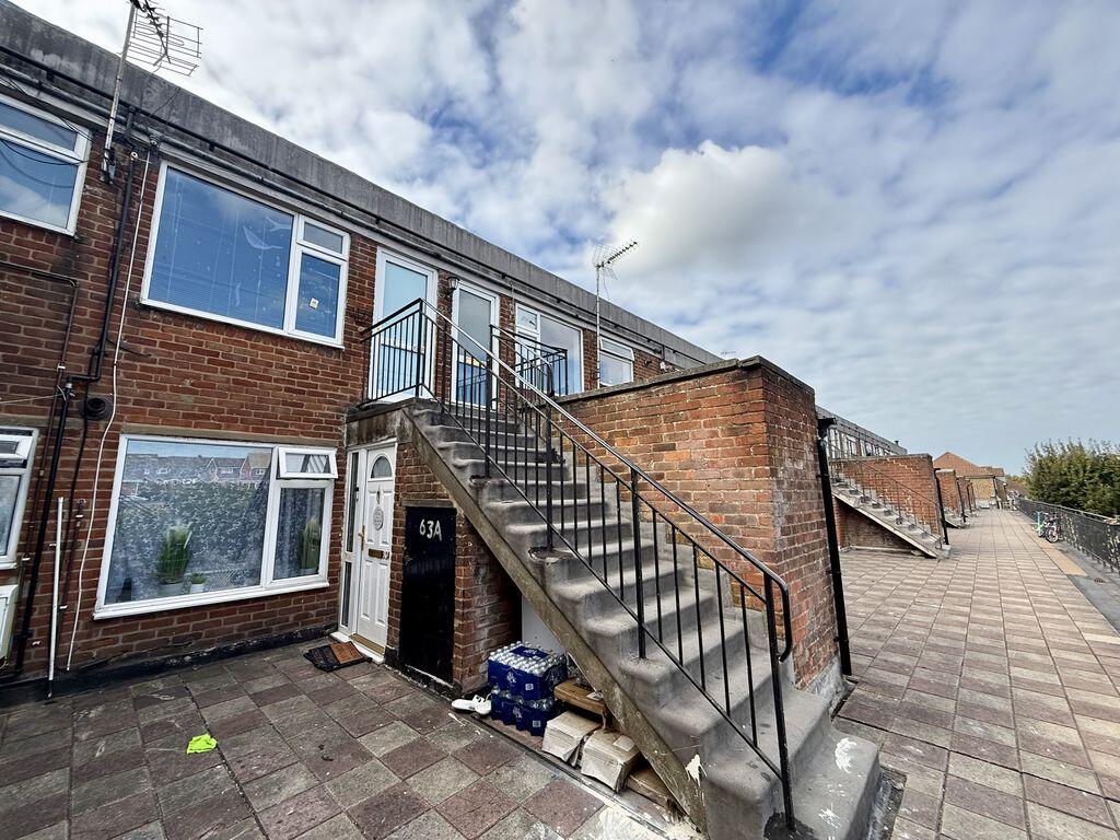 Apartment in Luton