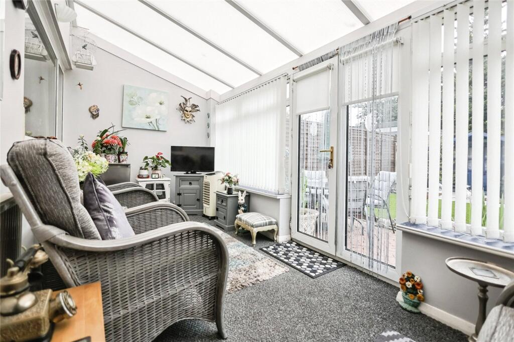 Sumburgh Croft, Birmingham, West Midlands, B35 - More