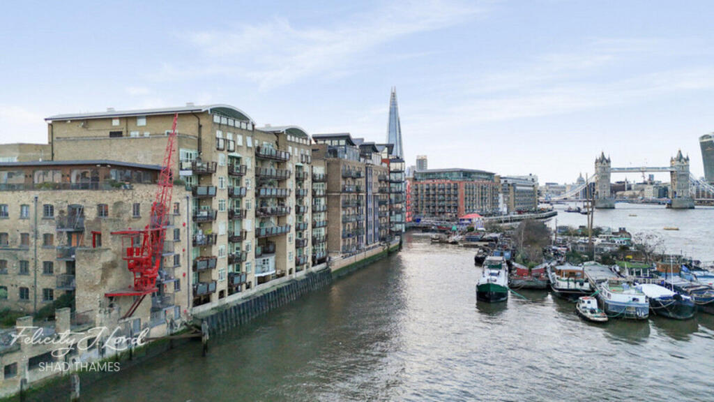 Apartment in London - View 5