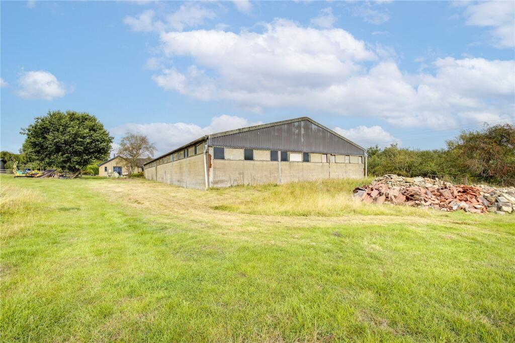 Longhorsley, Morpeth, Northumberland, NE65 - More