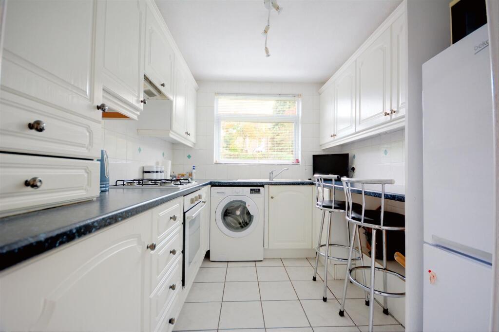 Buttermere Drive, Bramcote photo 3