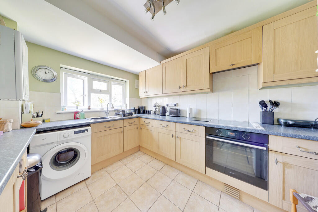 Apartment in London, St Mary Cray - View 3