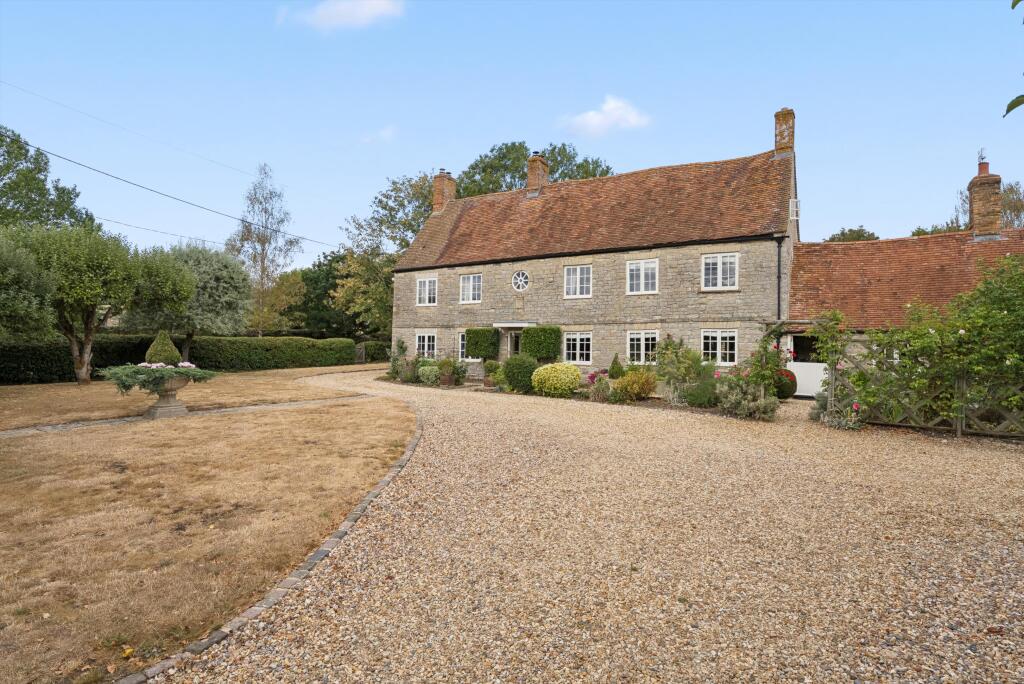 Main image of property: Castle Street, Marsh Gibbon, Bicester, Buckinghamshire OX27