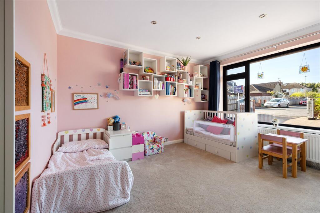 House in Bristol - More