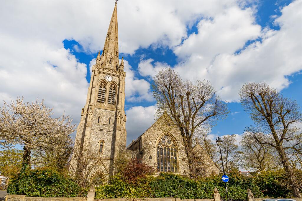 Main image of property: The Avenue, London