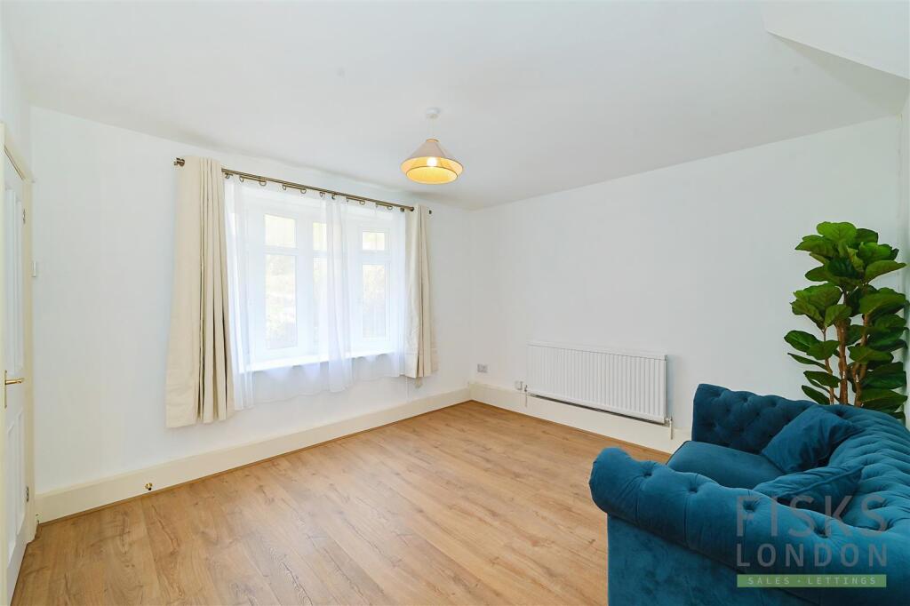 Main image of property: Duckett Street, Stepney
