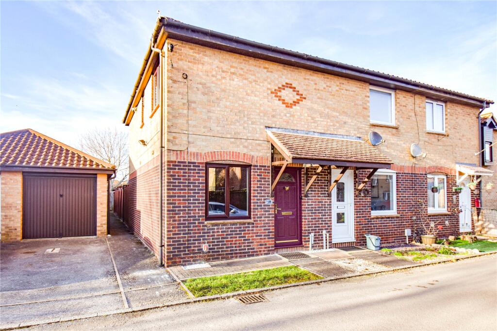Main image of property: Welland Avenue, Didcot, Oxfordshire, OX11