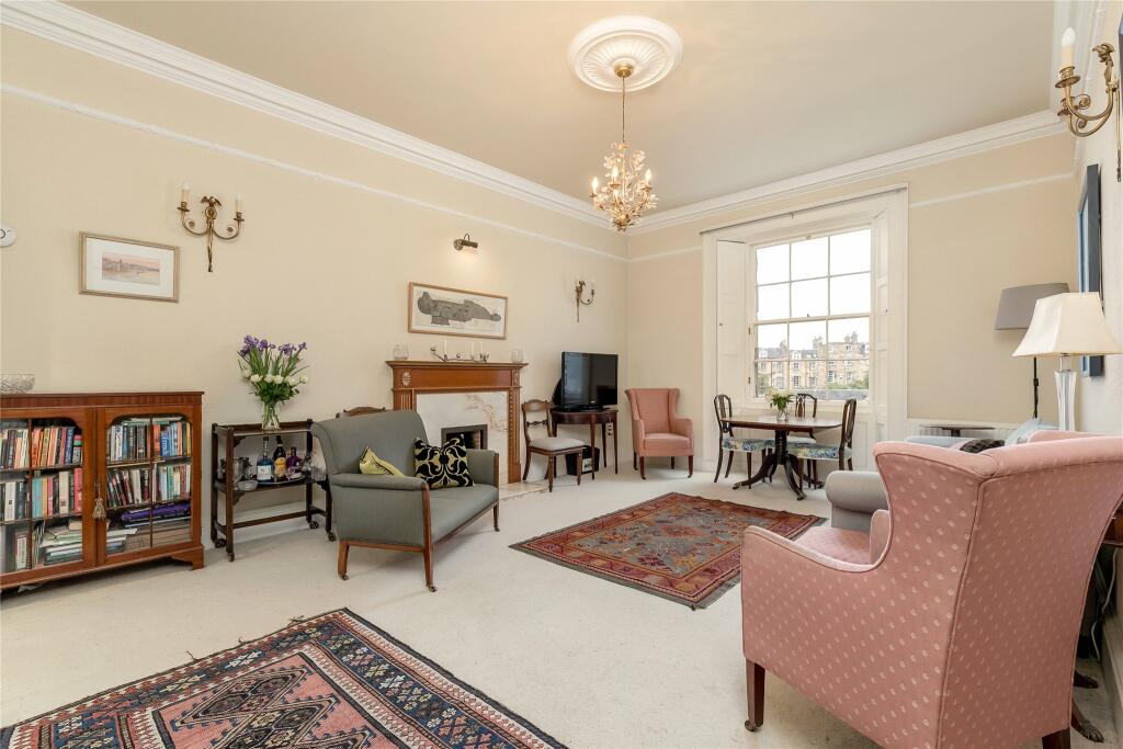 Apartment in Edinburgh, Stockbridge - View 2