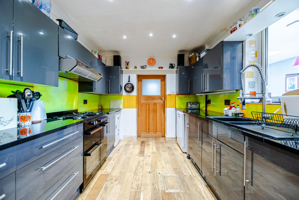 House in York - View 5