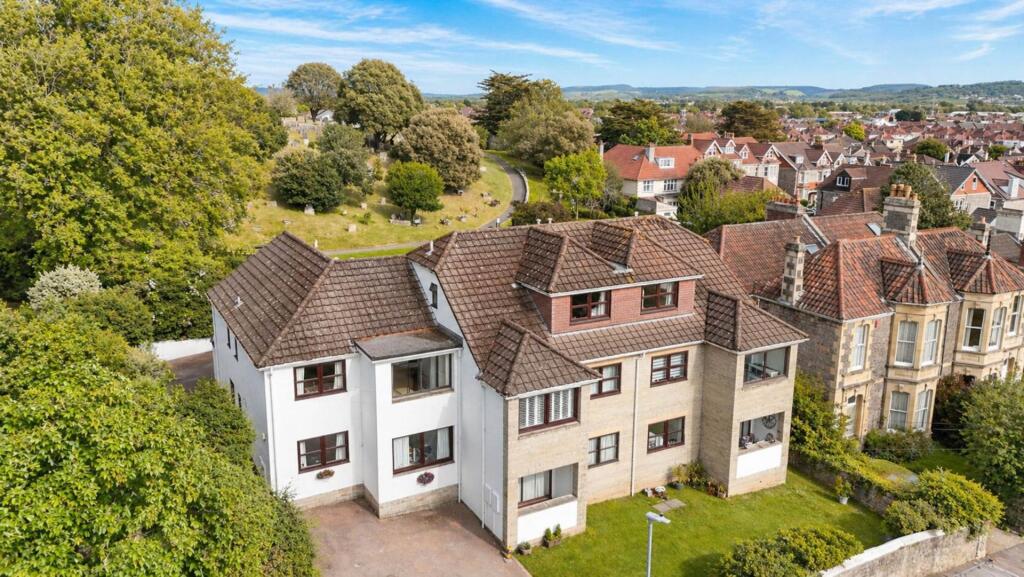 Apartment in Weston-super-Mare, Whitecross Village - View 2